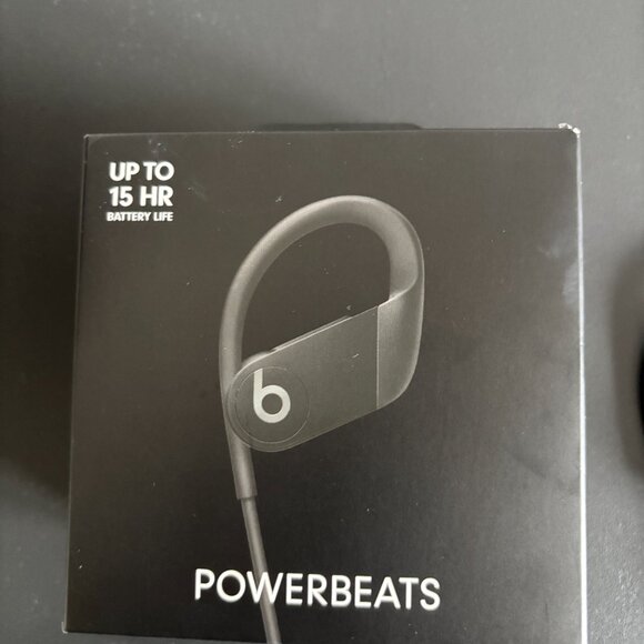 POWER BEATS by Dr Dre Powerbeats - Up to 15 Hours of listening time - With Box - Picture 6 of 10